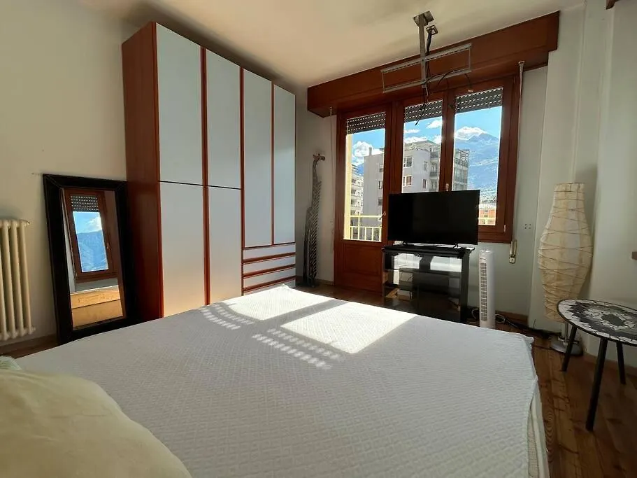 Apartment Mini Appartamento In Sondrio Centro Italy